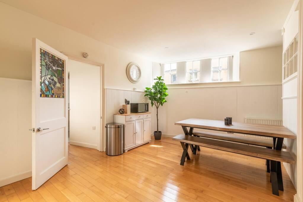 Look No Further The Stable Block In Beautiful Beaufort House 2 Bedrooms Бат Экстерьер фото